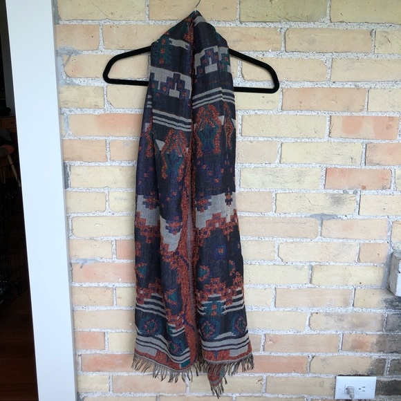 Vera Modo Scarf - Picture 4 of 4